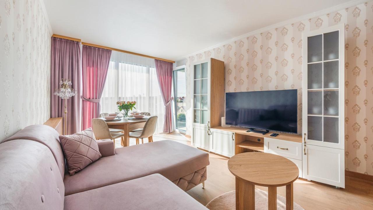 Apartament Z 1 Sypialnia Retro Deluxe 60 F Perlowa Przystan - Holiday City 코워브제크 외부 사진