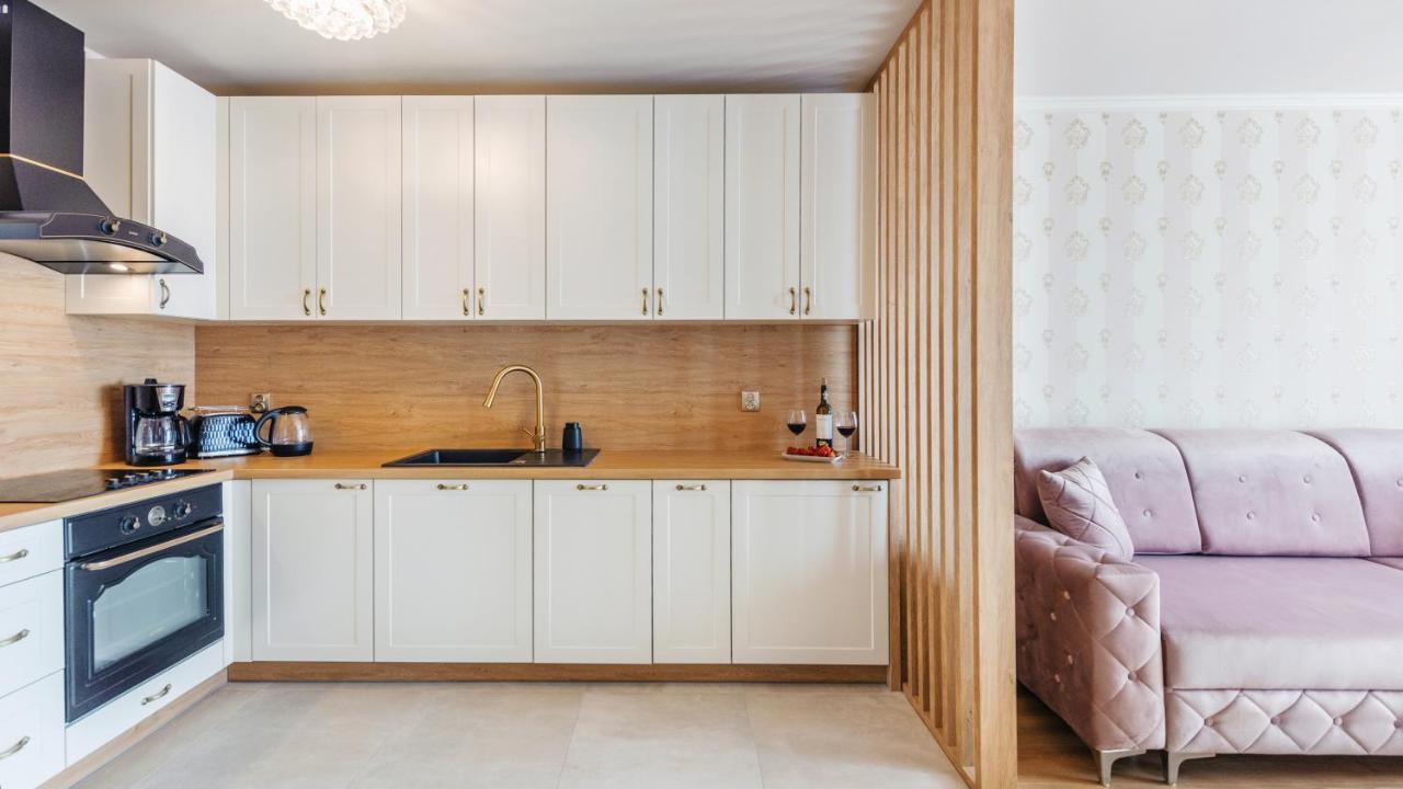 Apartament Z 1 Sypialnia Retro Deluxe 60 F Perlowa Przystan - Holiday City 코워브제크 외부 사진